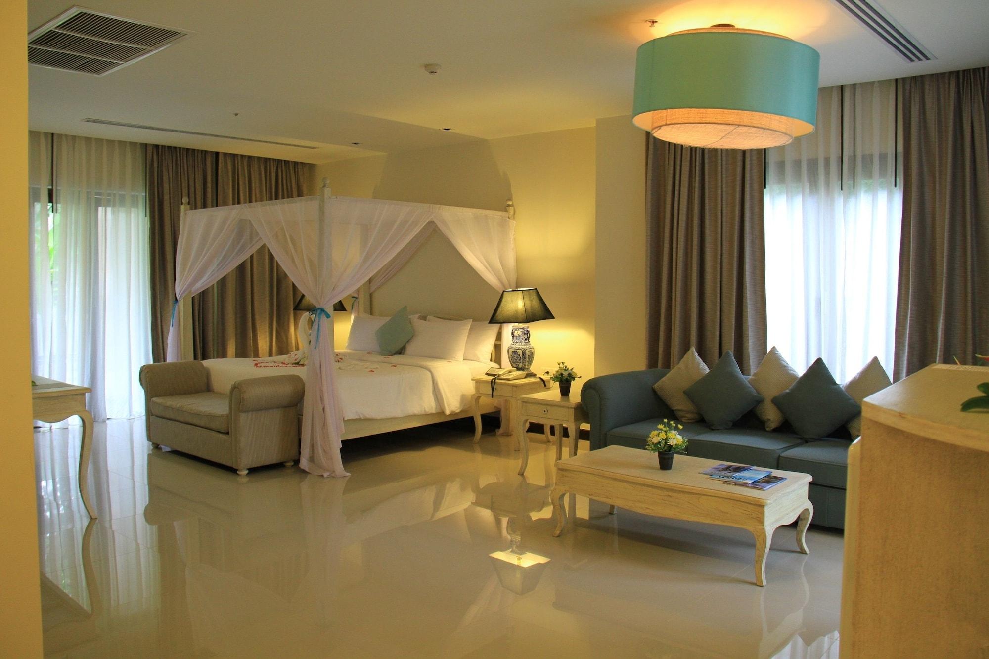 D Varee Mai Khao Beach Extérieur photo