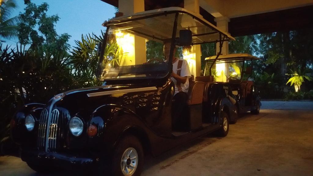 D Varee Mai Khao Beach Extérieur photo