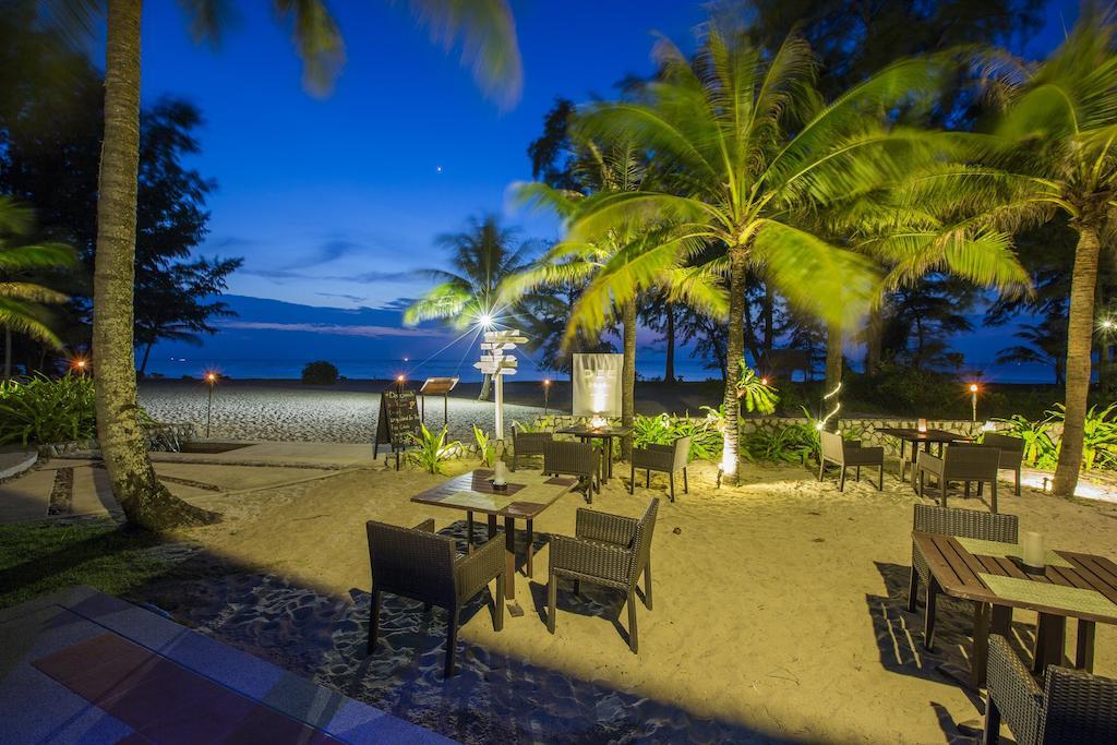 D Varee Mai Khao Beach Extérieur photo