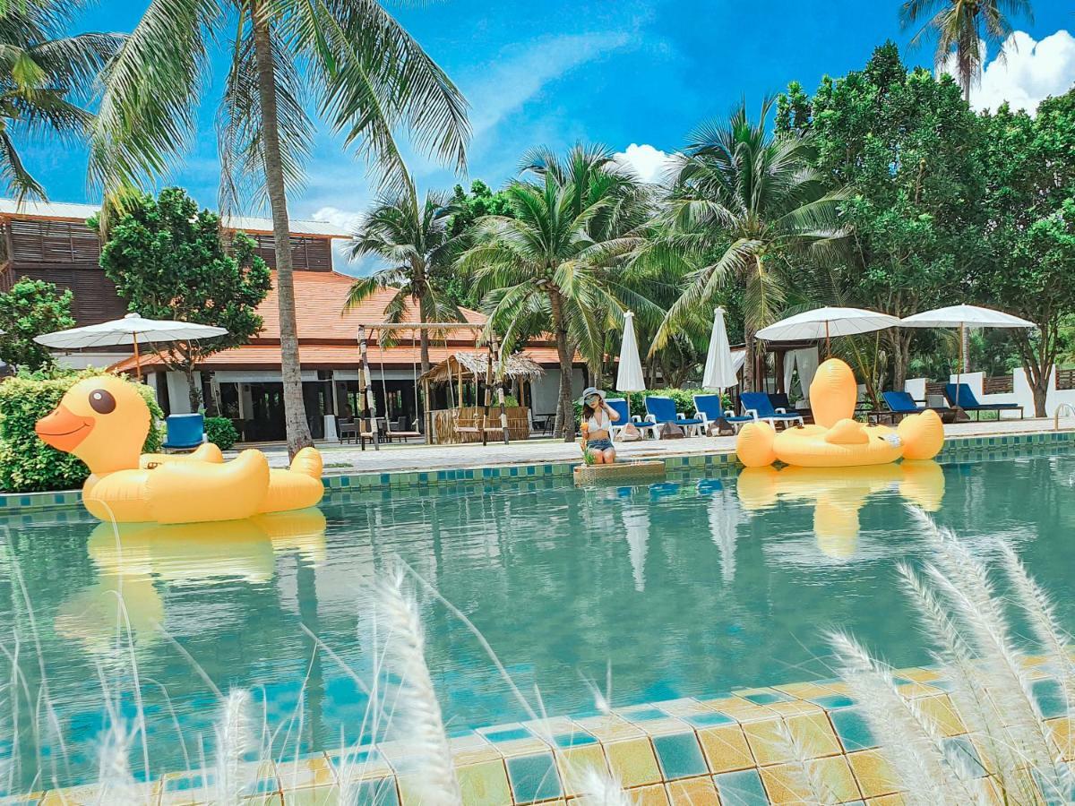 D Varee Mai Khao Beach Extérieur photo