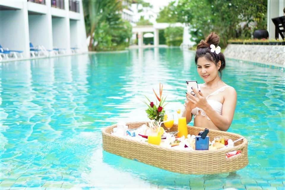 D Varee Mai Khao Beach Extérieur photo